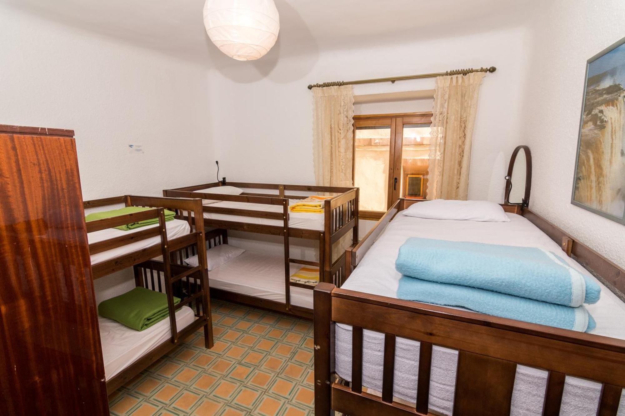 Albergue Casa De L'Aigua ベセイテ エクステリア 写真